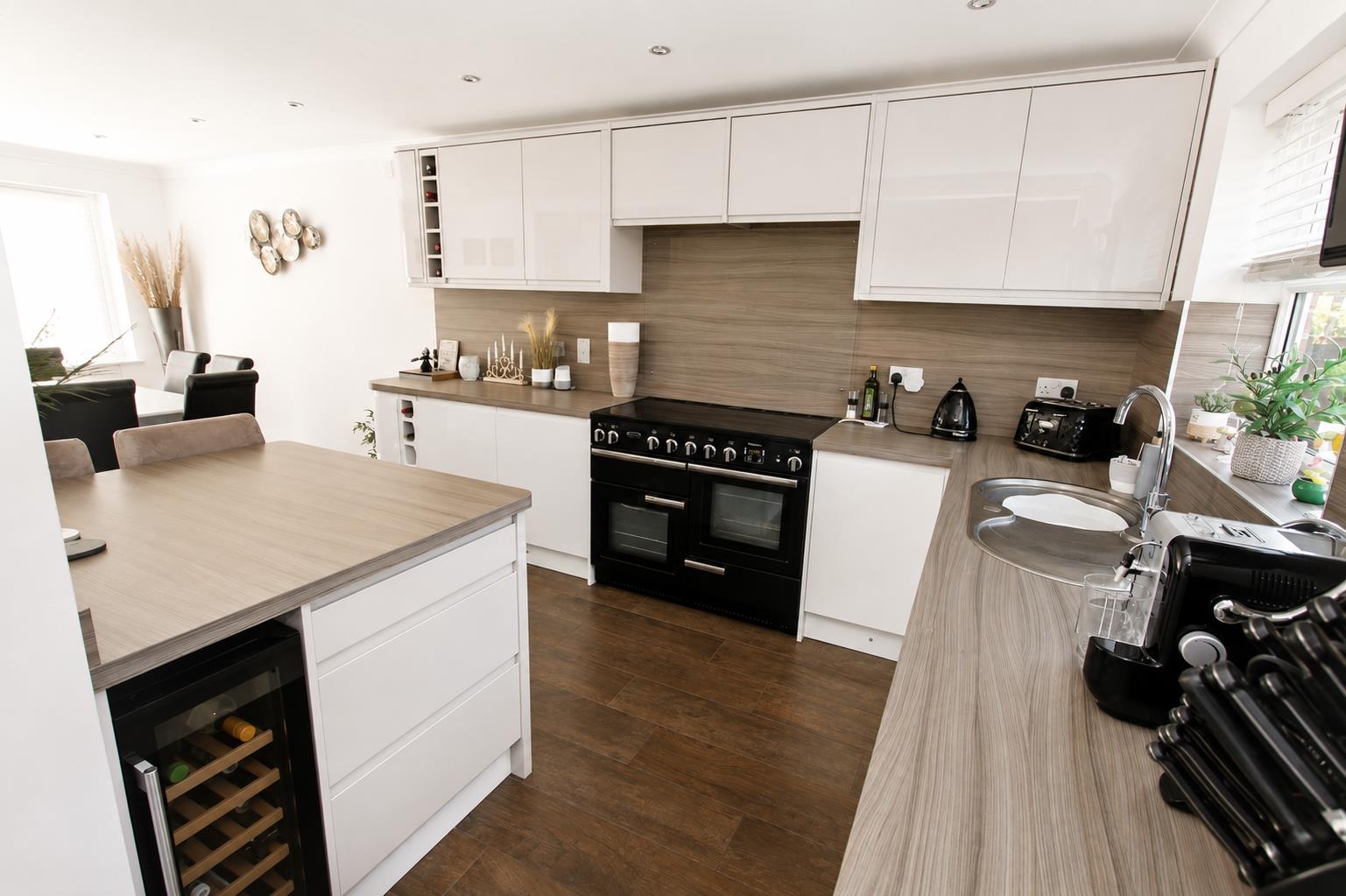 The Sadlers, Tilehurst, Reading